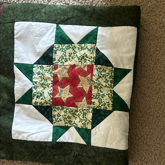 Christmas/ Thanksgiving Quilted Table Runner - Picture 4 of 4